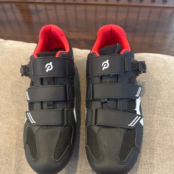 Peloton Shoes - Picture 3 of 6